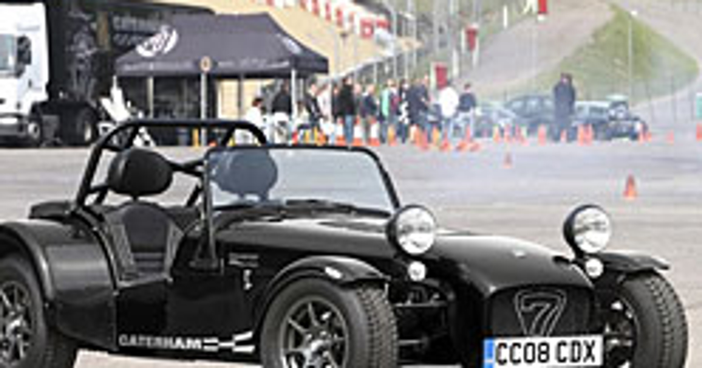 Caterham Seven Roadsport CDX: kolejny jubilat