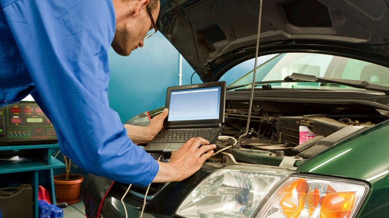 Prześwietl auto, zanim kupisz złom