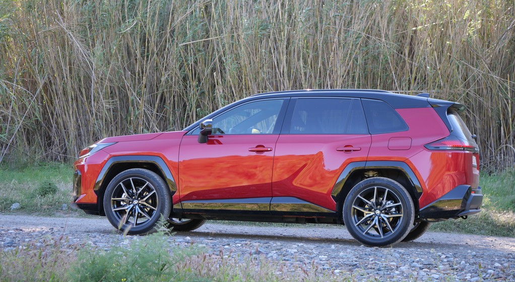 Nowa Toyota RAV4 2026 r.