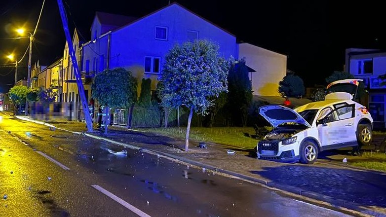 Popełnił 18 wykroczeń, uciekał przed policją i się rozbił. Miał powód