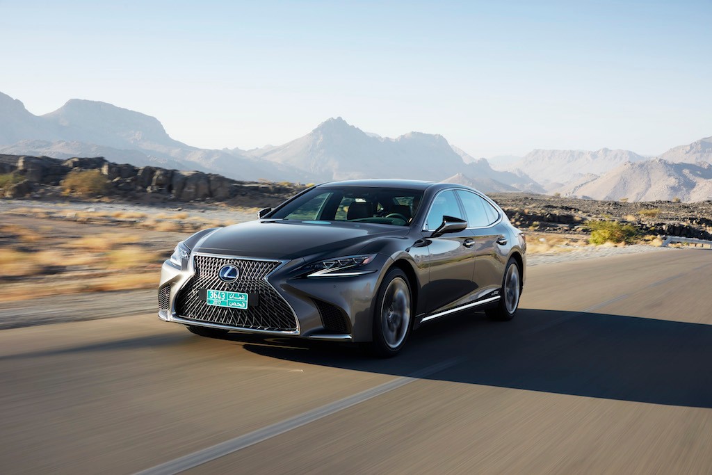 Lexus 500h – pierwsze jazdy