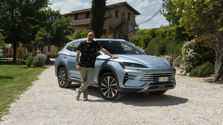 BYD Seal U DM-i to "koszmar senny" producentów z Zachodu. Już go sprawdziłem