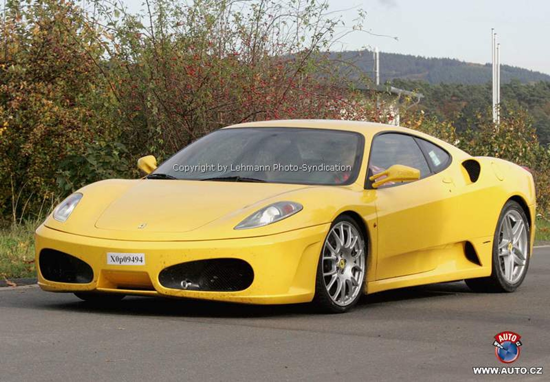 Zdjęcia szpiegowskie: Nowe Ferrari F430 Challenge Stradale