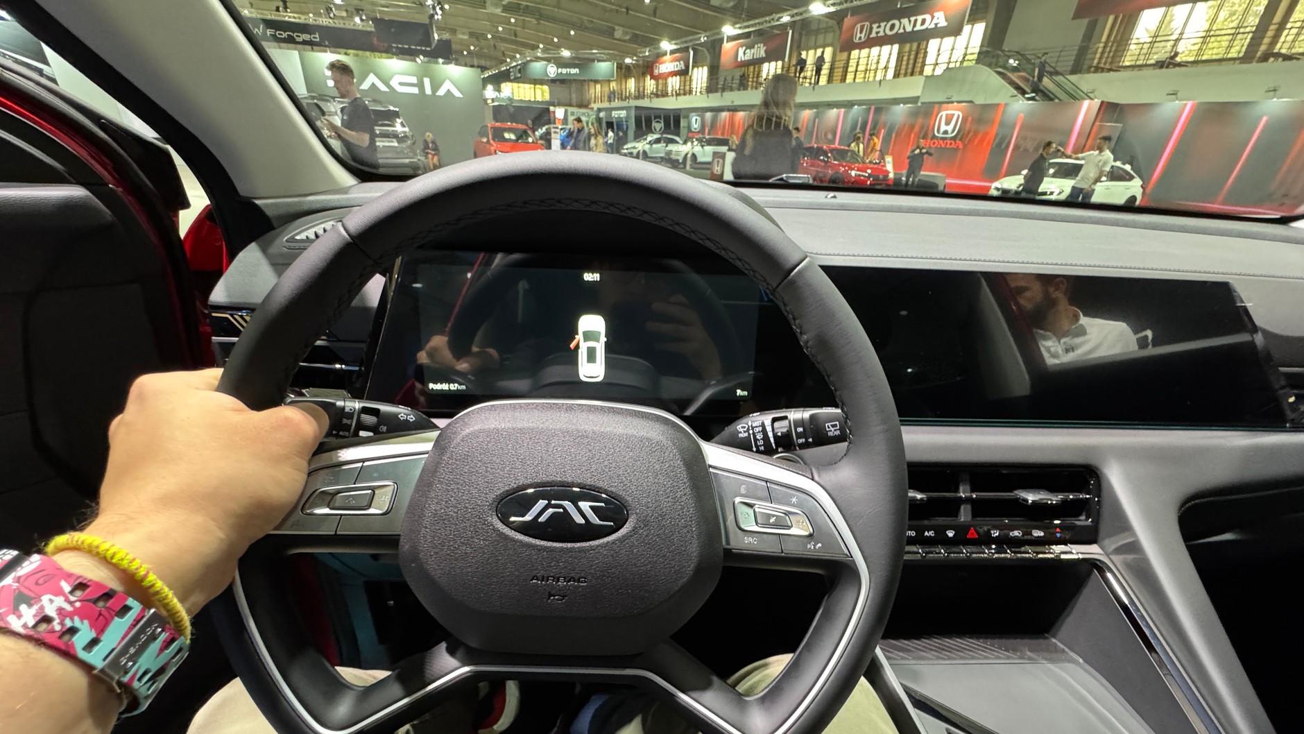 JAC na Poznań Motor Show 2025