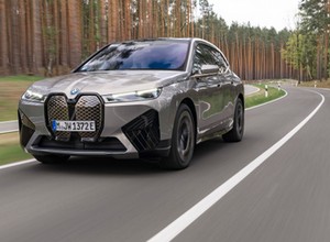 Sprawdziłem, czy 1100 Nm czyni BMW iX M60 godnym litery M