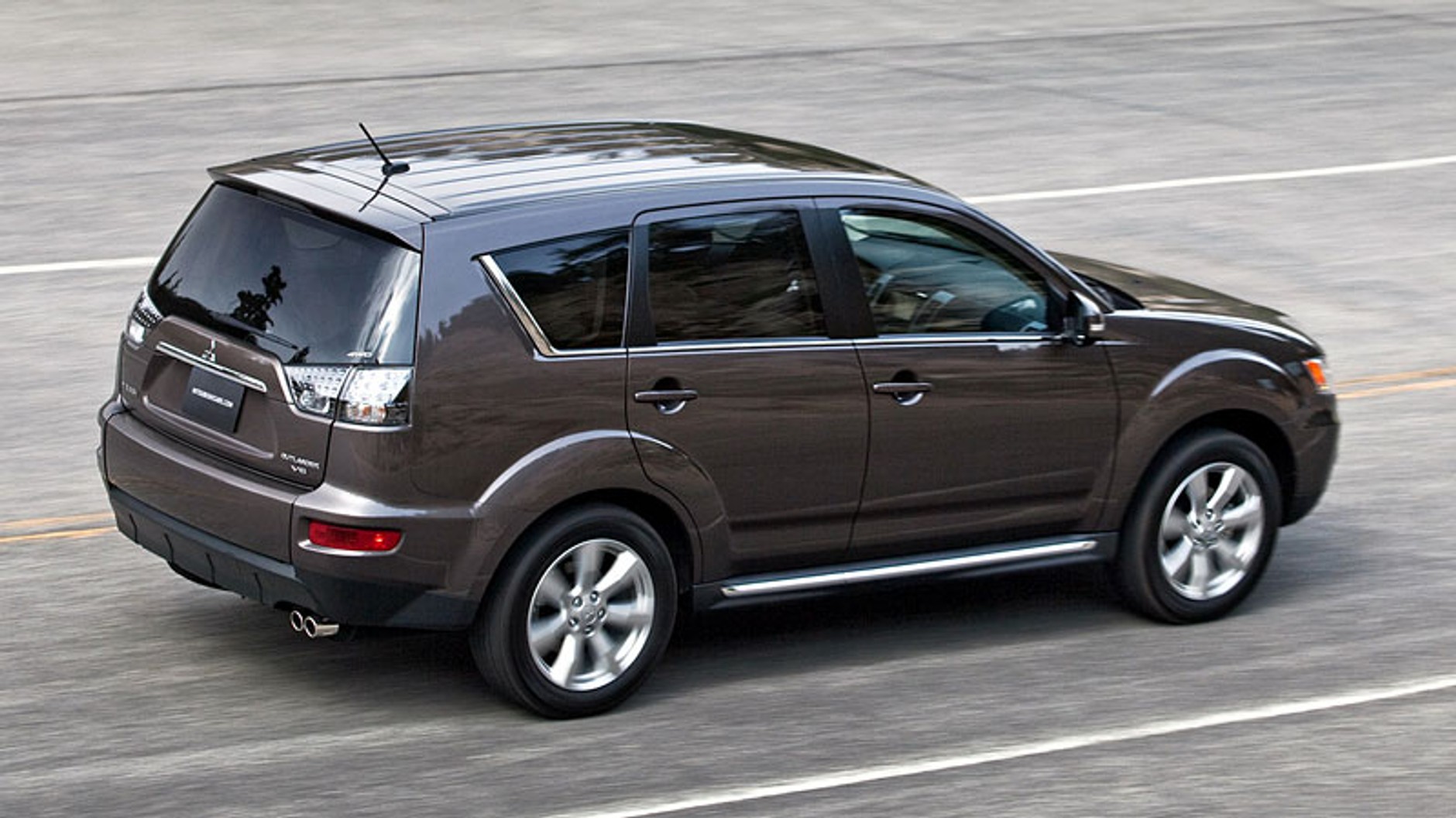 Mitsubishi Outlander GT dostane pohon S-AWC z Lanceru Evolution