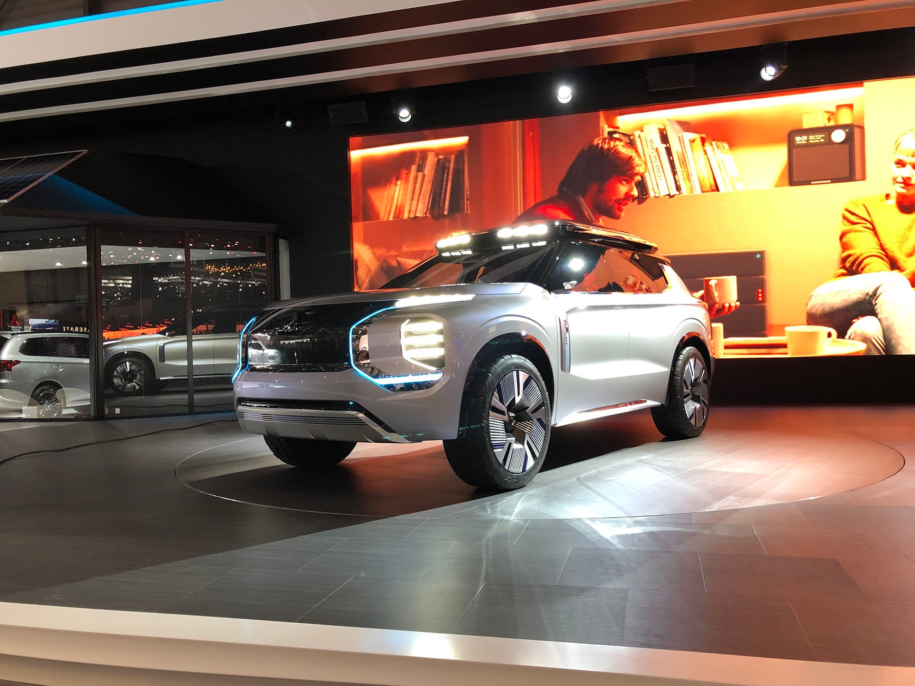 Mitsubishi Engelberg Tourer