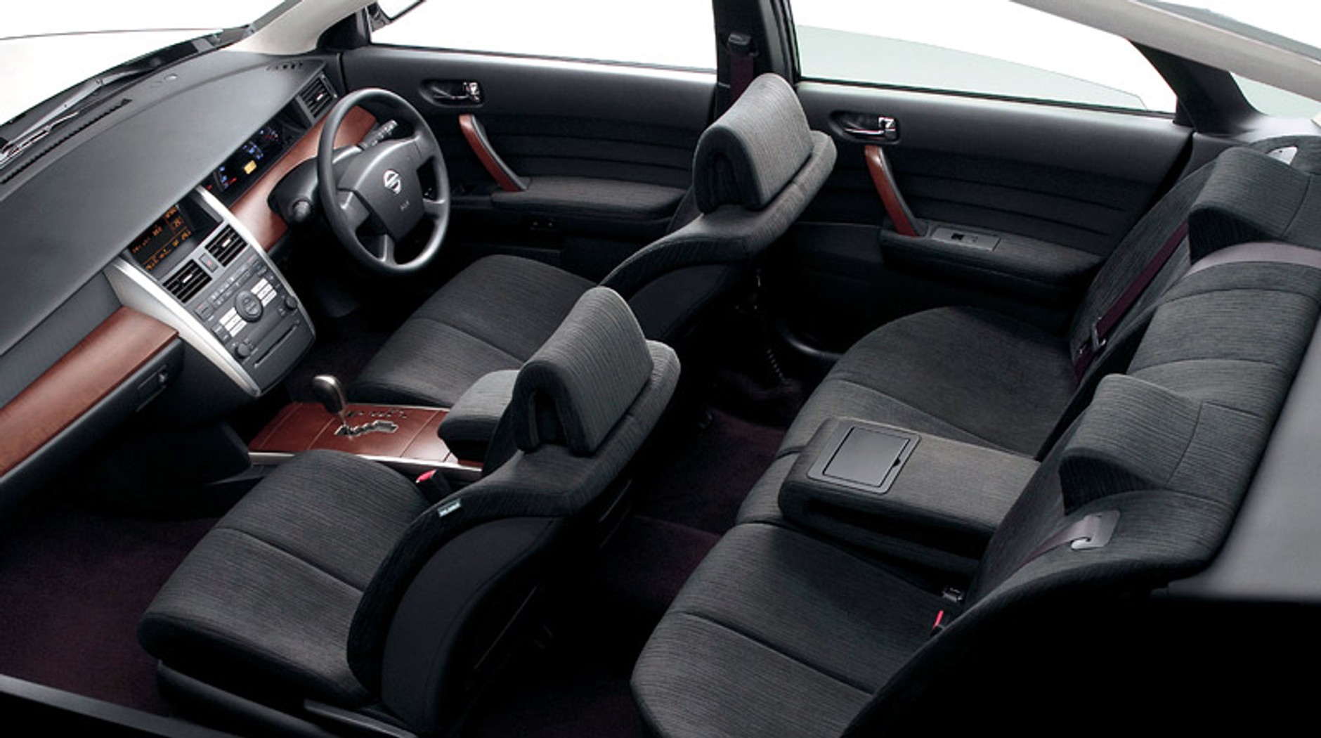 Nissan: otwarto nowy załad w Rosji