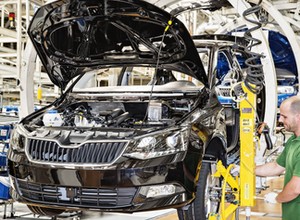 Volkswagen wycofuje z produkcji nową Skodę Roomster
