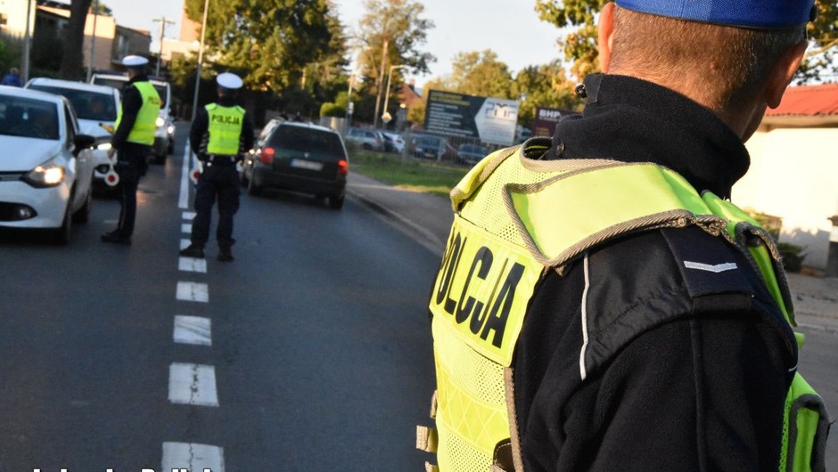 Policjanci sprawdzili kilkuset kierowców