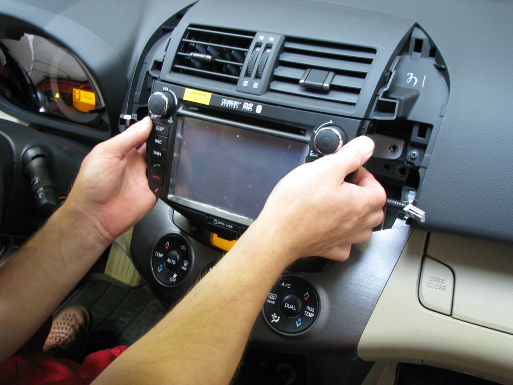 Fabryczne radio? Nie, dziękuję