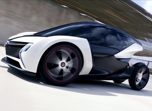Frankfurt 2011: elektryczny Opel dla 16-latka