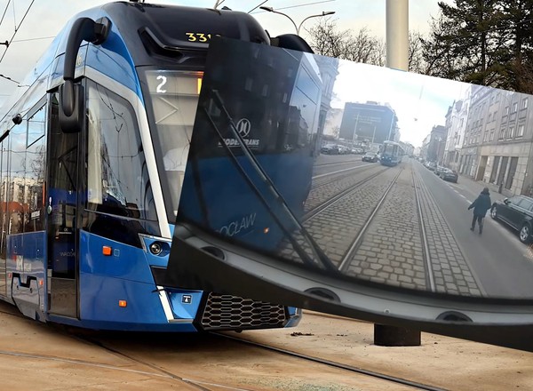 Motorniczy zatrzymał tramwaj i zareagował. Wszystko zarejestrował monitoring