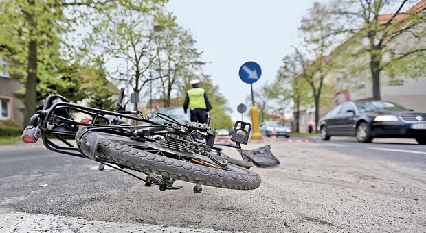 (Nie)bezpiecznie jak na rowerze? Przewodnik po trudnych przepisach