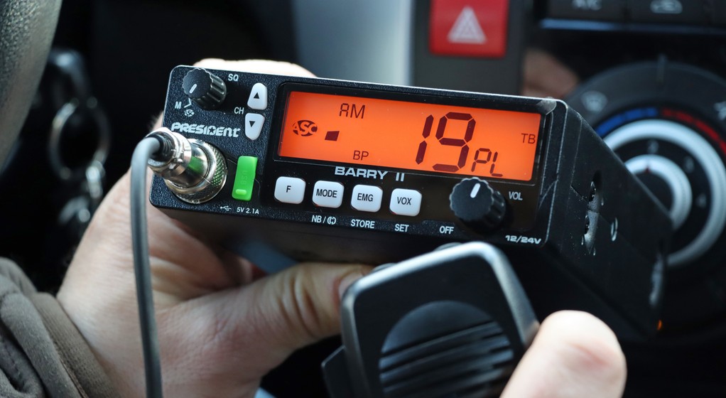 Test CB-Radia President Barry 2