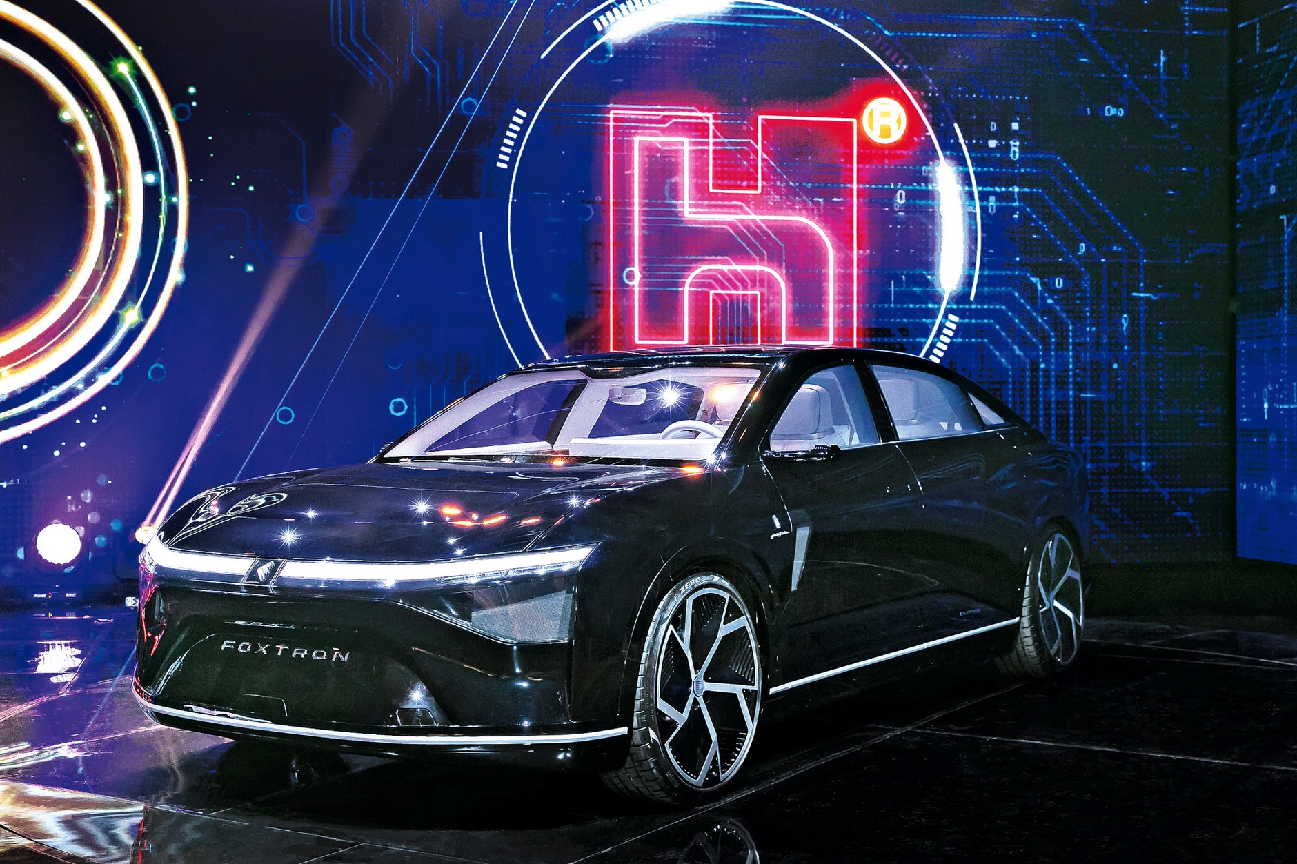 Foxtron Model E