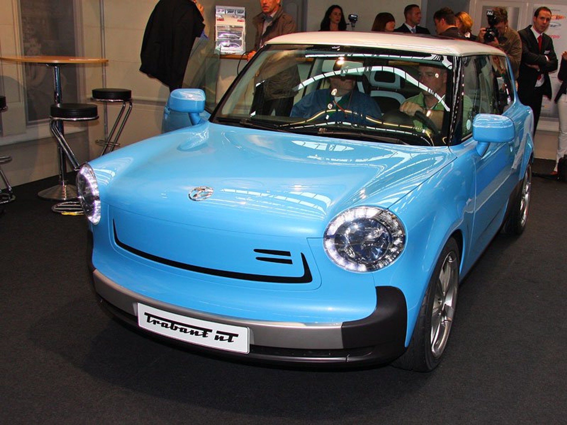 Trabant - Samochód, który zburzył mur berliński