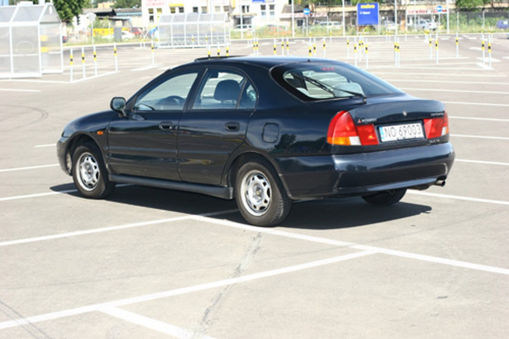 Mitsubishi Carisma - Japończyk tylko z nazwy