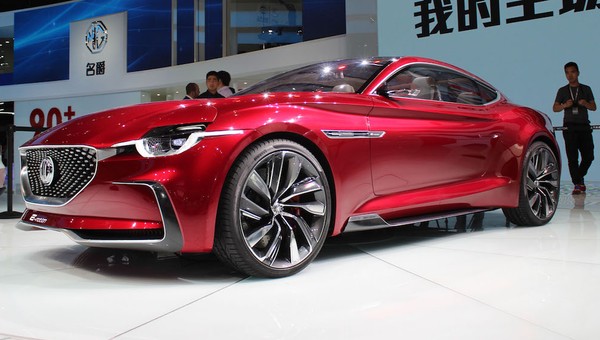 Gwiazdy salonu Auto Shanghai 2017