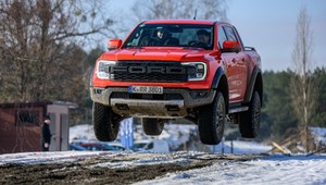 Nowy Ford Ranger Raptor. Poczułem się w nim jak mistrz offroadu! 