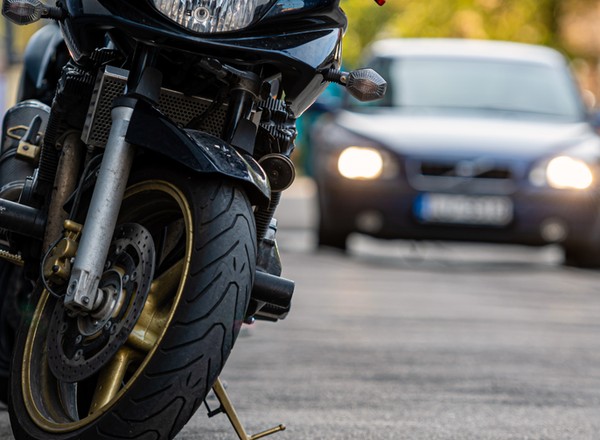Jakie motocykle można prowadzić z prawem jazdy kat. B? Nie tylko 125 cm3. Dwa warunki