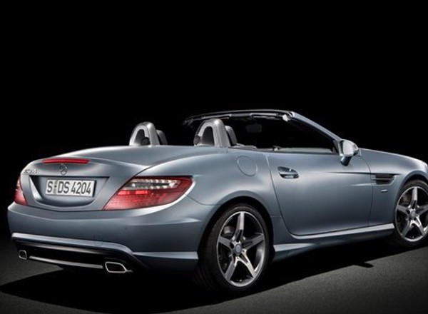 Mercedes SLK z dwoma dachami i turbodieslem