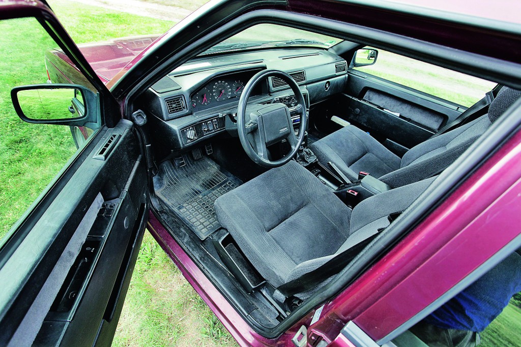 Volvo 940 GL