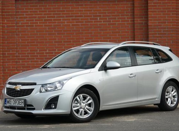 Chevrolet Cruze Kombi - Praktyczny jak zawsze (TEST)