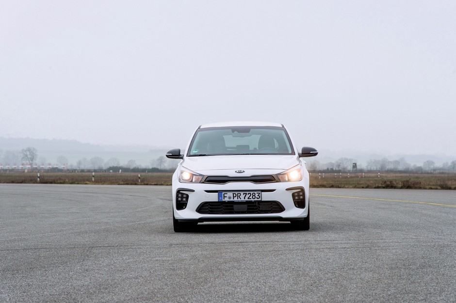 5 aut od 50 000 zł - Kia Rio
