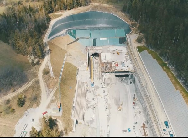 Tunel na zakopiance – jest opóźnienie, a wykonawca dostał wysoką karę