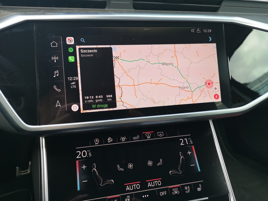 Yanosik w CarPlay