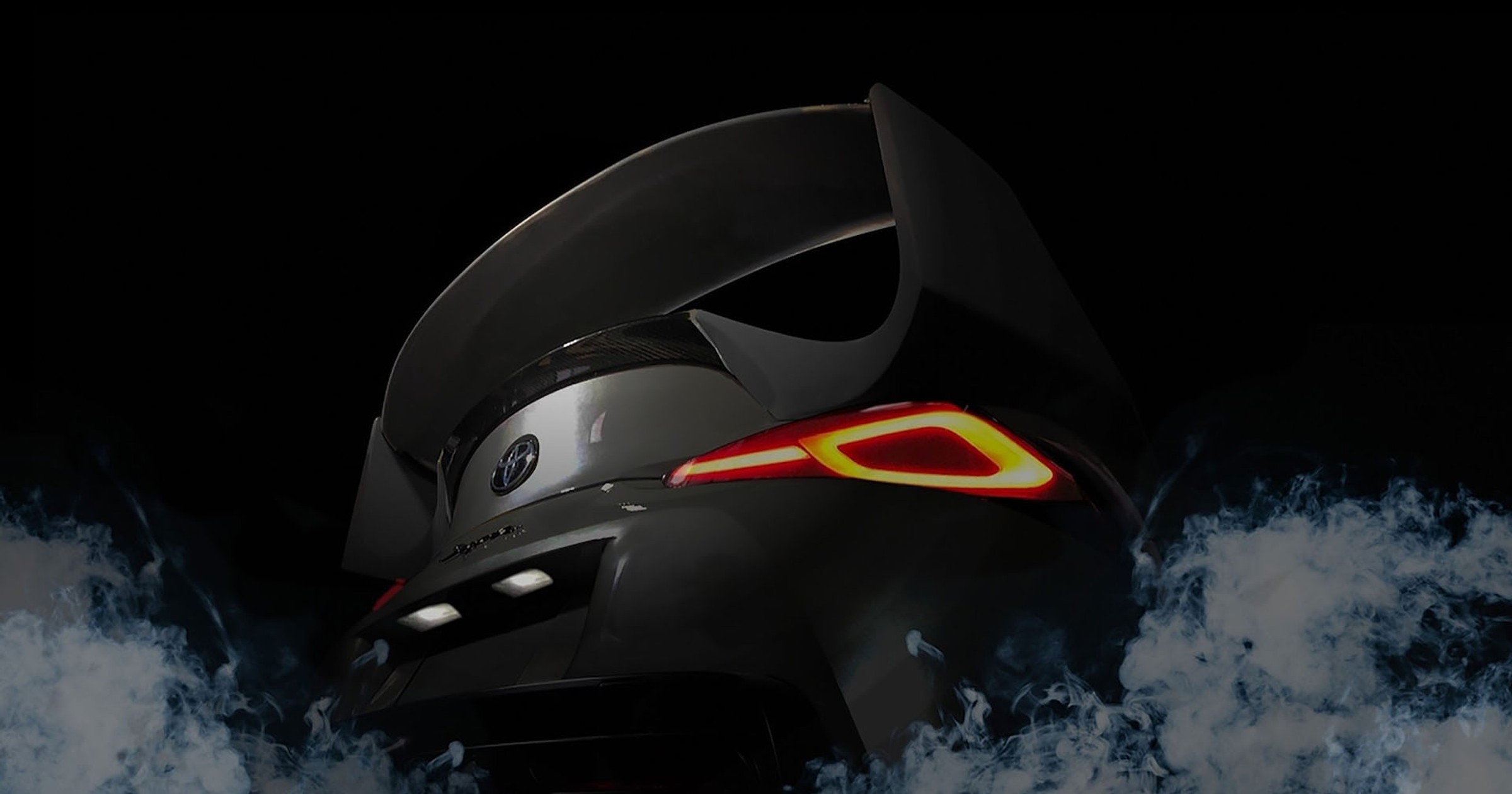 GR Supra 3000GT Concept - wielkie skrzydło i wloty na masce