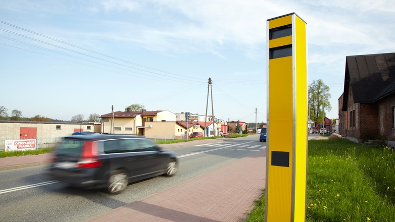 W raporcie uwzględniono też odcinki z dużą liczbą fotoradarów