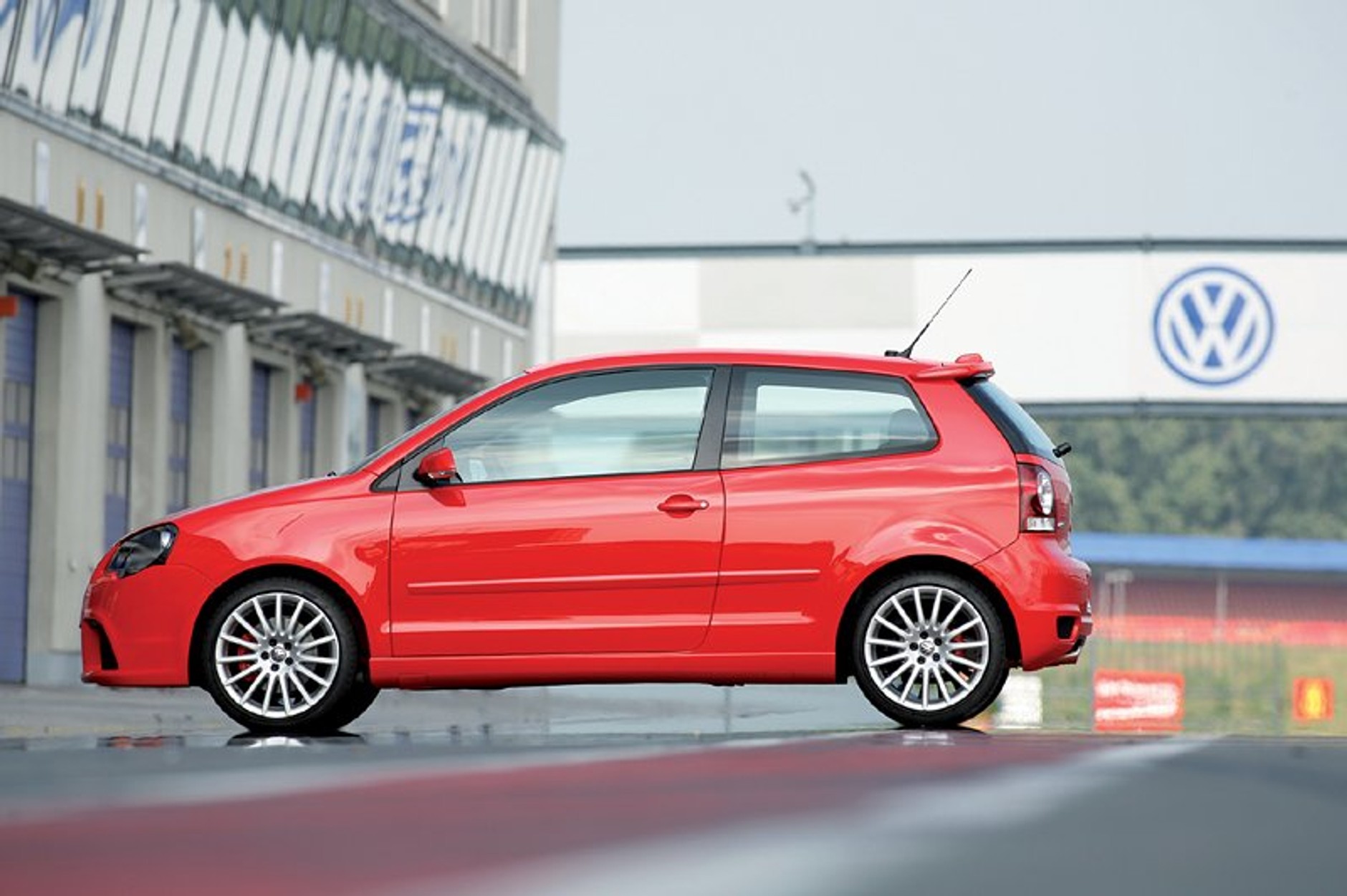 VW Polo GTI Cup Edition: 30 KM w cenie 3.300 euro