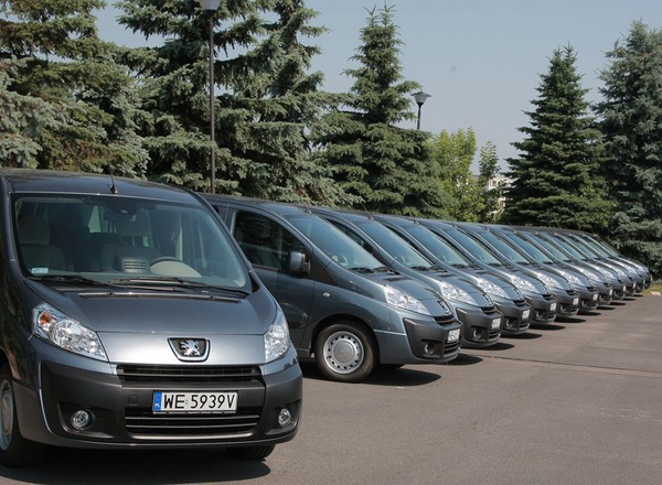 Rozliczenie samochodu w przedsiębiorstwie: samochód to narzędzie i koszt dla Twojej firmy