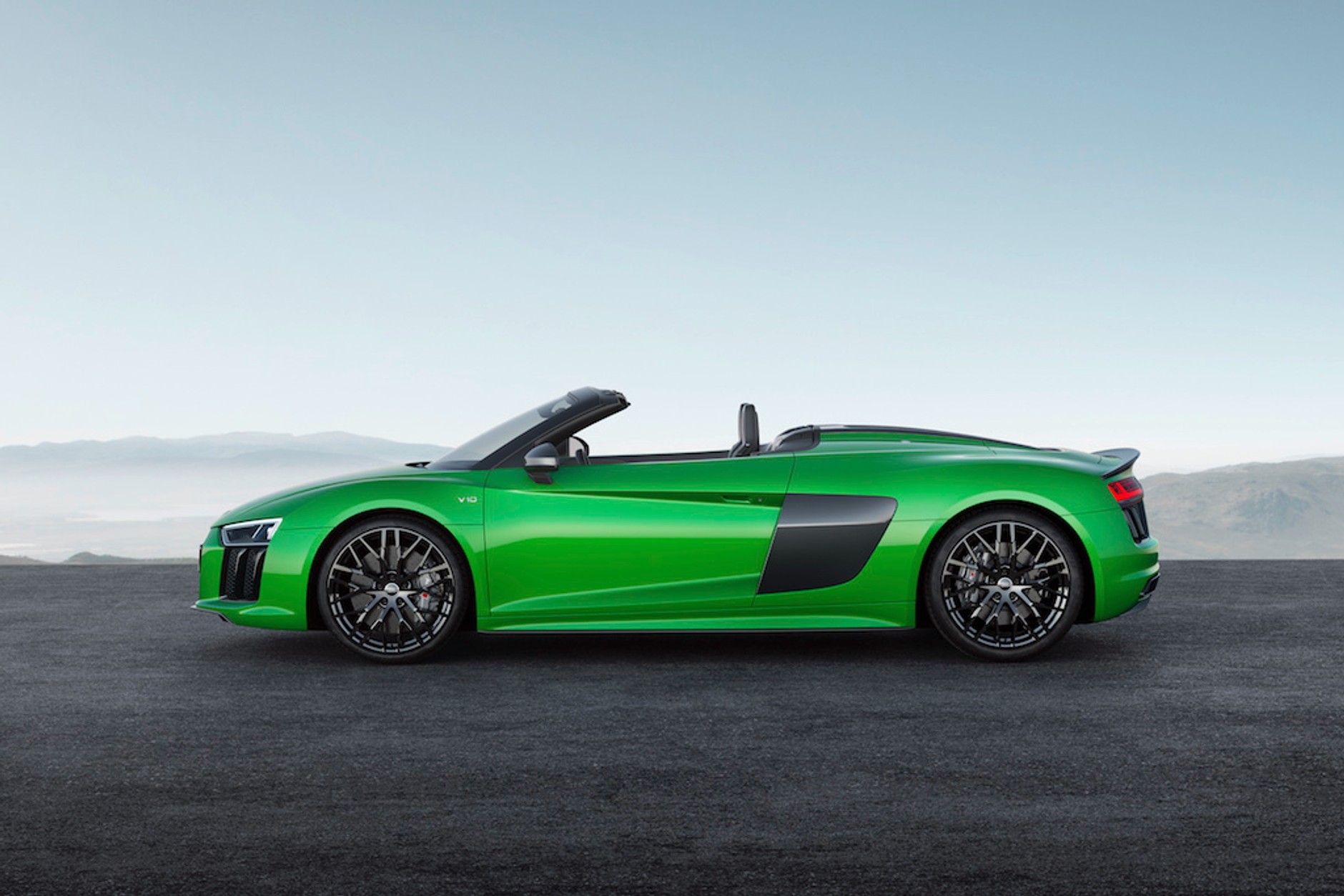 Audi R8 Spyder  V10 plus