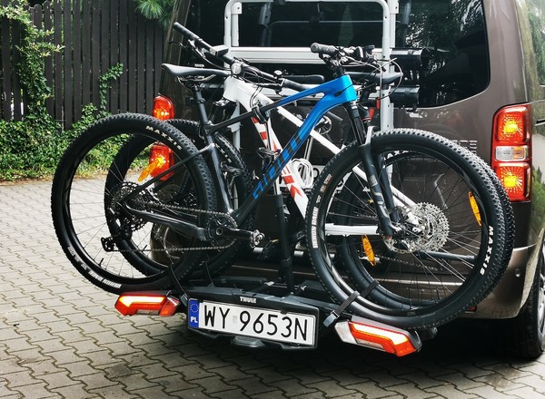 Nowy wyjątkowy bagażnik rowerowy na hak. Uniwersalny jak żaden inny, superwygodny i... z jedną wadą
