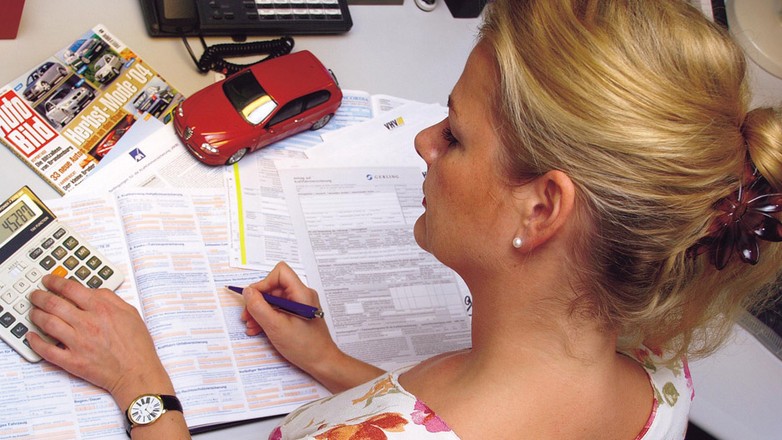 6 sposobów na tańszą polisę