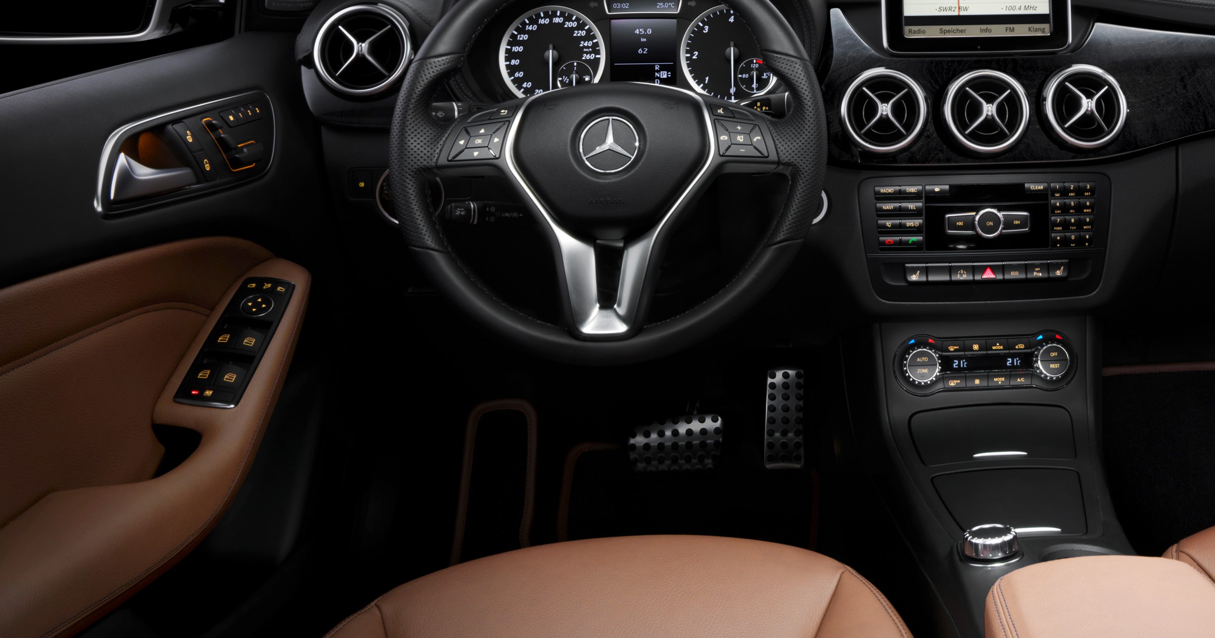 Mercedes B klasa z nowym wnętrzem