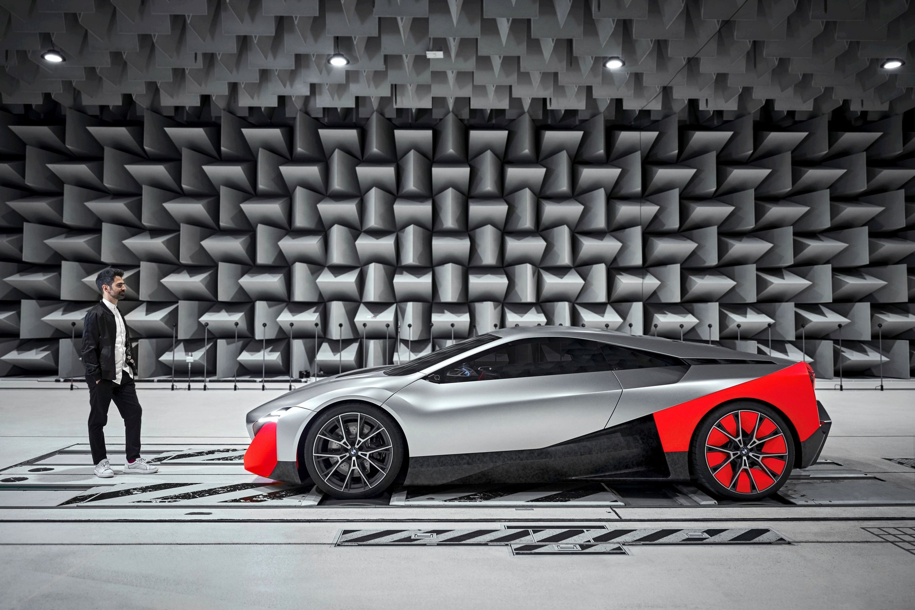 Brzmienie nowych BMW stworzy Hans Zimmer