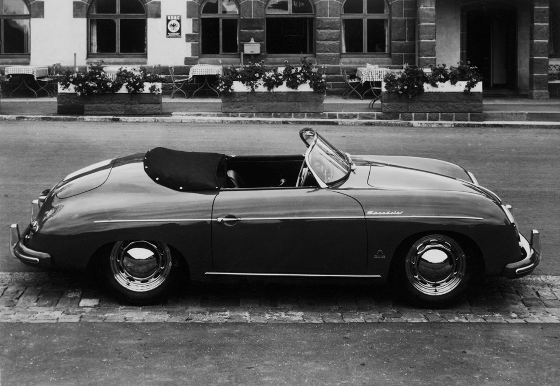 Porsche z gatunku Speedster