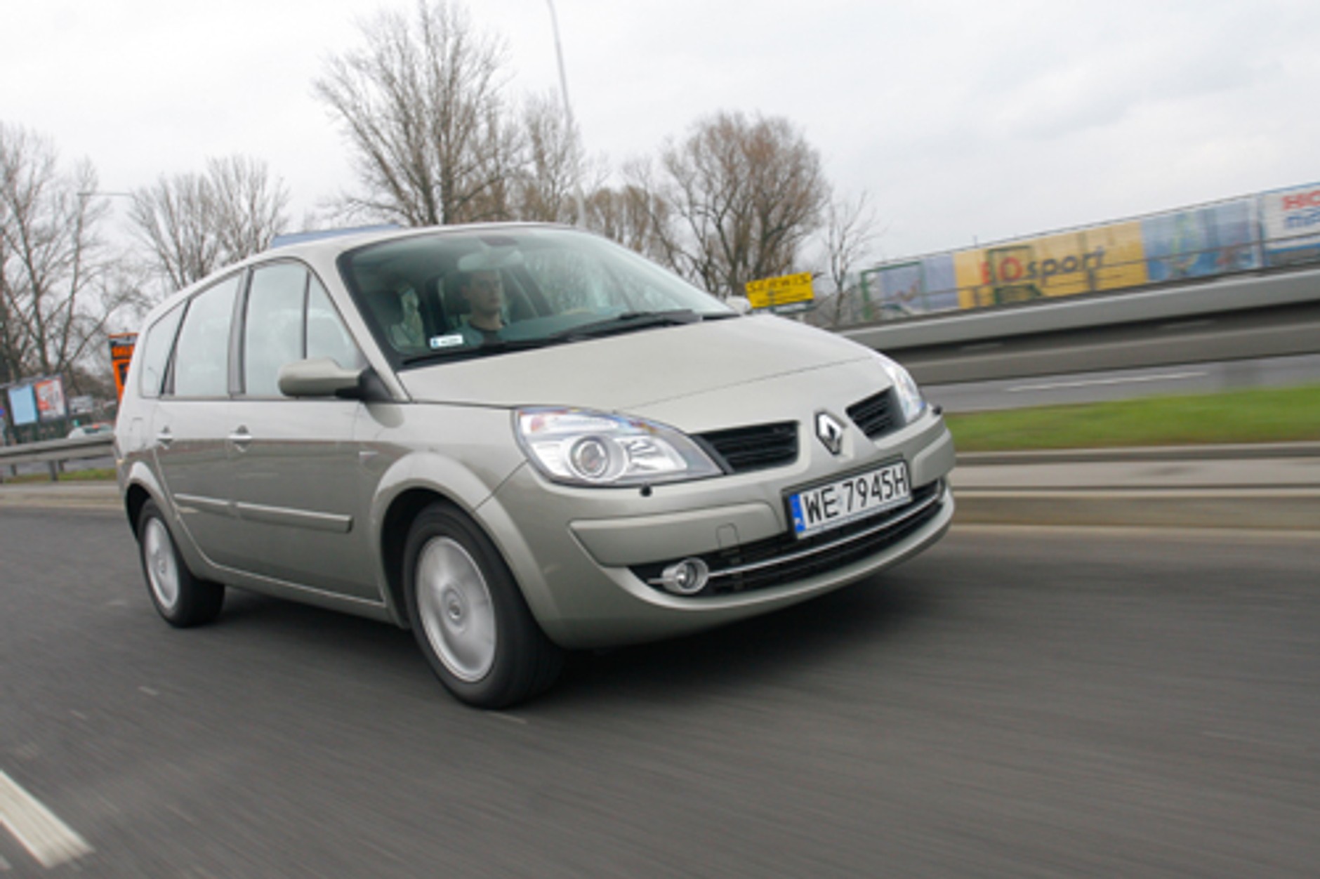 Renault Grand Scénic - Mocy pod dostatkiem