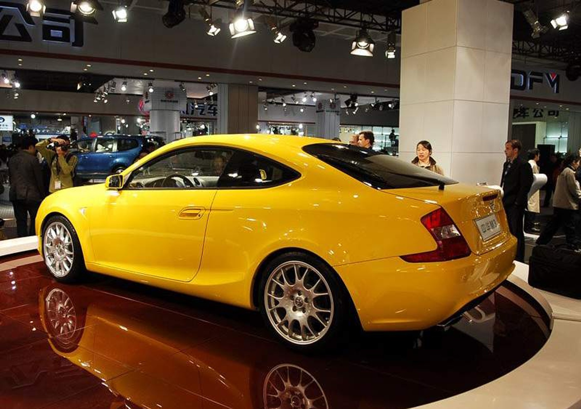 Pekin 2006: Zhongua M3