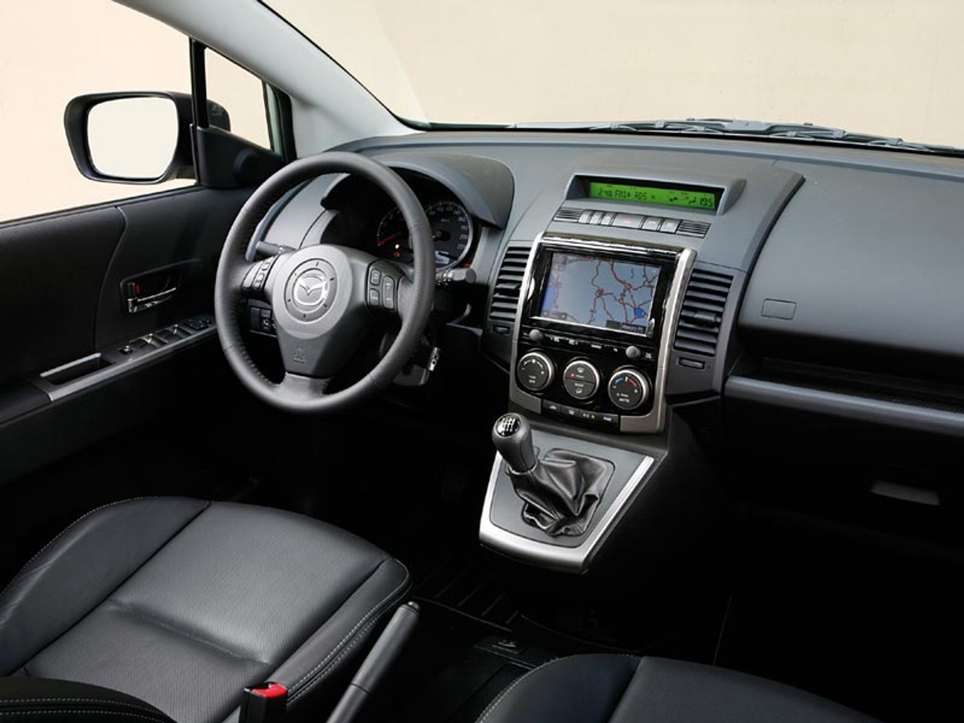 Mazda 5 po kosmetycznych zmianach