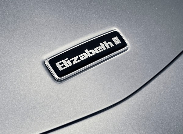 Wyjątkowy McLaren z wyjątkowej okazji. Uczci jubileusz królowej Elżbiety II