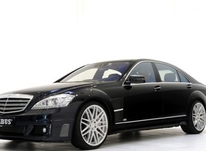Brabus SV12 R Biturbo 800 – Elegancki sportowiec
