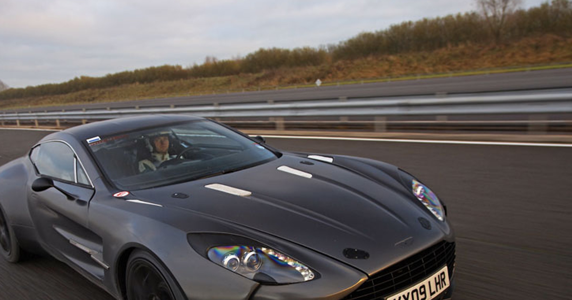 Pierwszy Aston Martin One-77 już ma właściciela