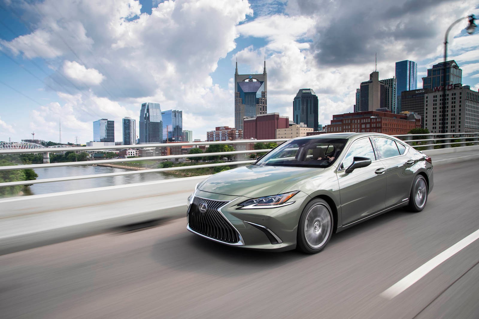 Lexus ES 300h