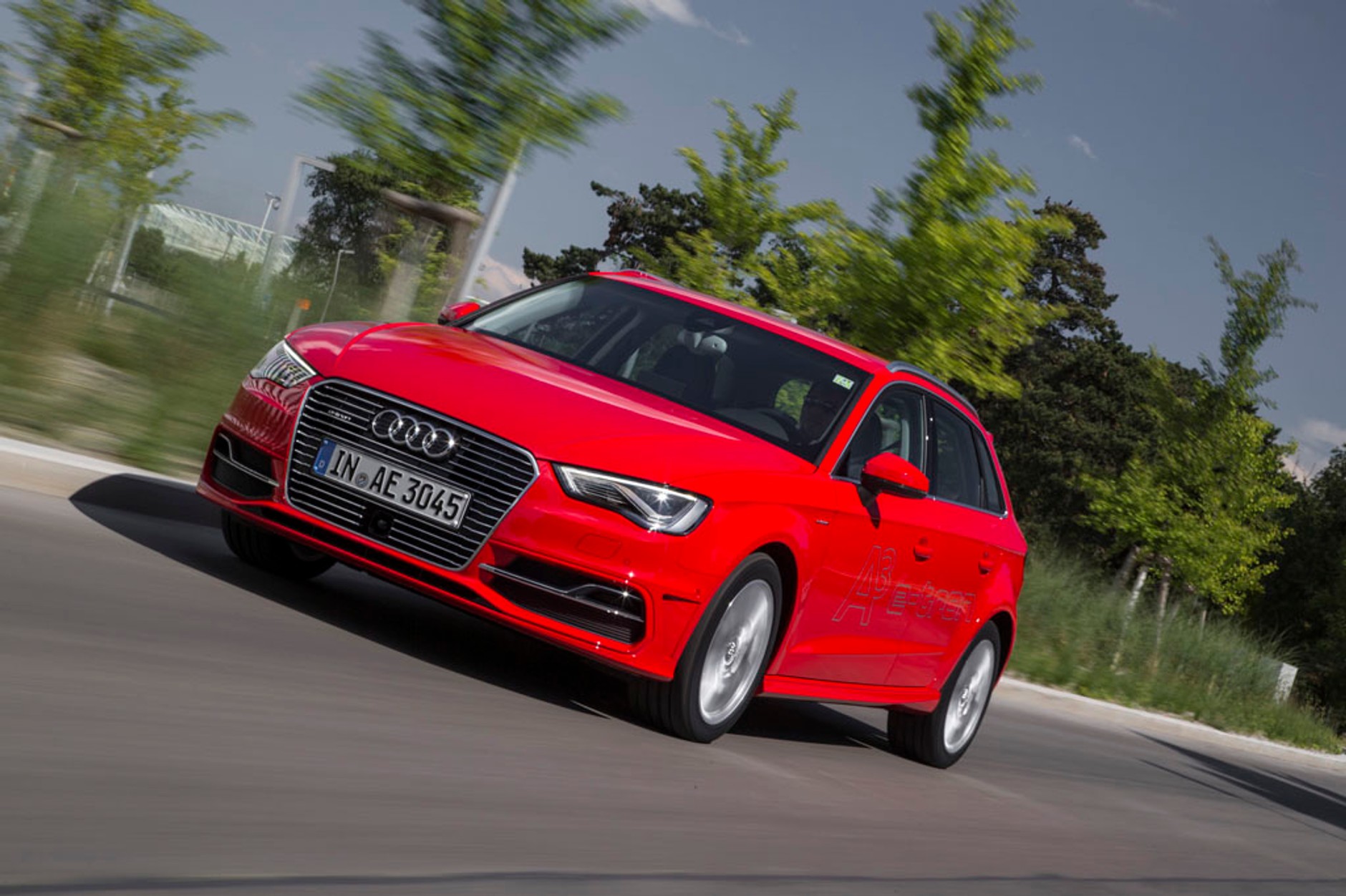 Audi A3 E-Tron: Przewaga dzięki benzynie