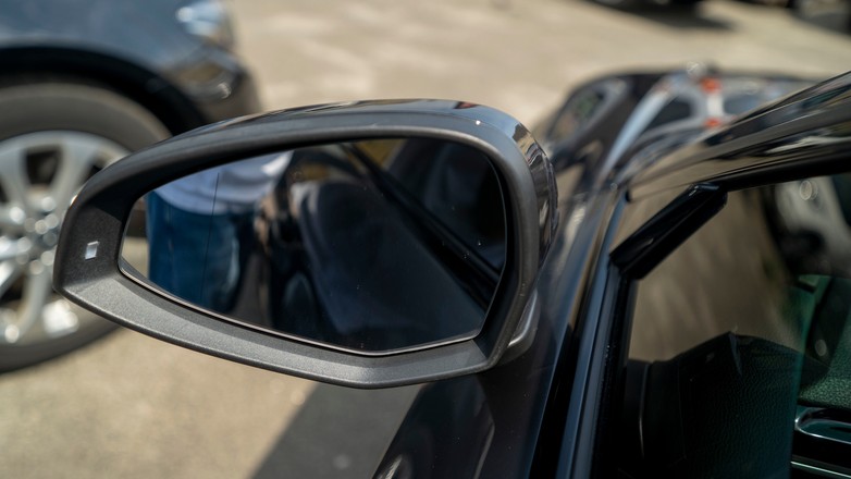 Lusterko samochodowe